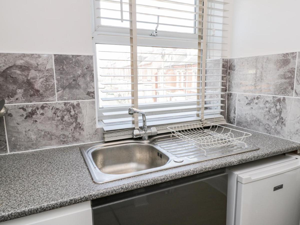 Flat 2 Apartment Bridlington Exterior photo