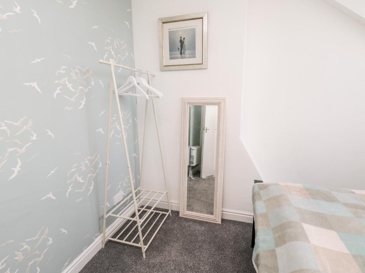 Flat 2 Apartment Bridlington Exterior photo